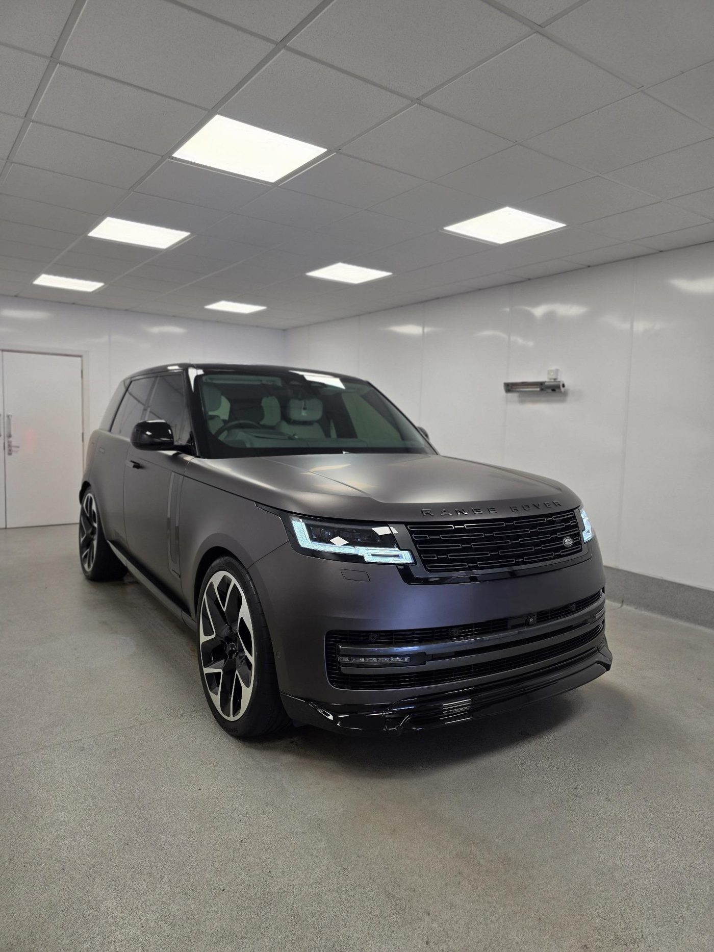 Range Rover SVR PPF Cardiff